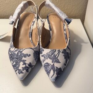 a new day White Pointed-Toe Slingback Heels with Blue Floral Pattern